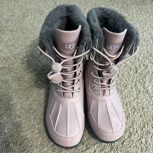NEW UGG K Butte II CWR Boots - KIDS size 3